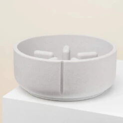 PINO - SLOW FEEDER BOWL - DOLPHIN GREY - SOLID 9 PINO - SLOW FEEDER BOWL - DOLPHIN GREY - SOLID -Pet Emporium LARGE 29206975 f250 4576 90f0 19ec900939c1