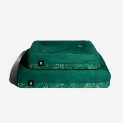 ZEE.DOG - GREEN BED COVER 9 ZEE.DOG - GREEN BED COVER -Pet Emporium dog bed cover green zeedog pet main 4 1296x 7dc7686e 1640 45c7 8fe9 f3211fe52bda