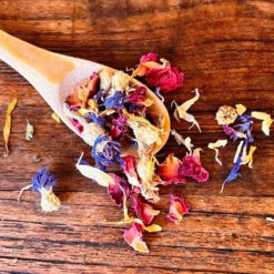 COOKA'S COOKIES - FLOWER POWER - BOTANICAL MEAL TOPPER -Pet Emporium e9409422897ed9947cafa84ce653256b85dcf008c93c76a406a0a985bd4fd4ce